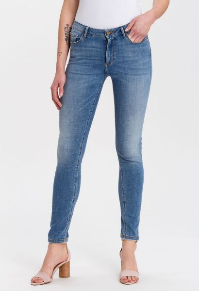Show details for Cross jeans Alan skinny fit L34 & L36 inches, mid-blue used Picture of Cross jeans Alan skinny fit L34 & L36 inches, mid-blue used