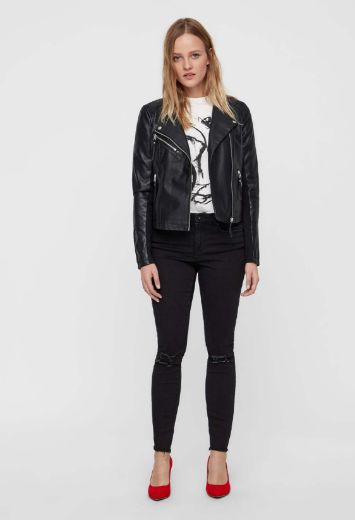 Picture of Vero Moda Tall Ria Favo faux leather jacket, black