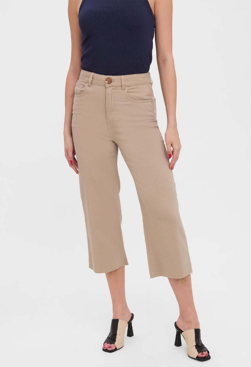 Picture of Vero Moda Tall Hot Kathy Flared Cropped Trousers