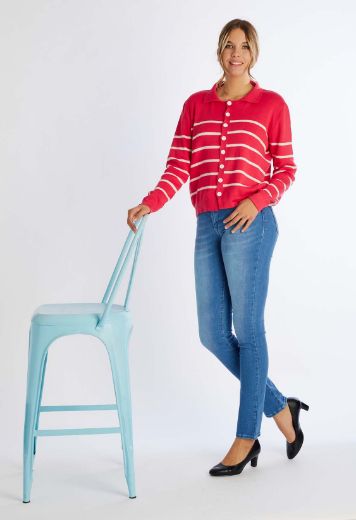 Picture of Cropped knitted jumper w. buttons, pink striped