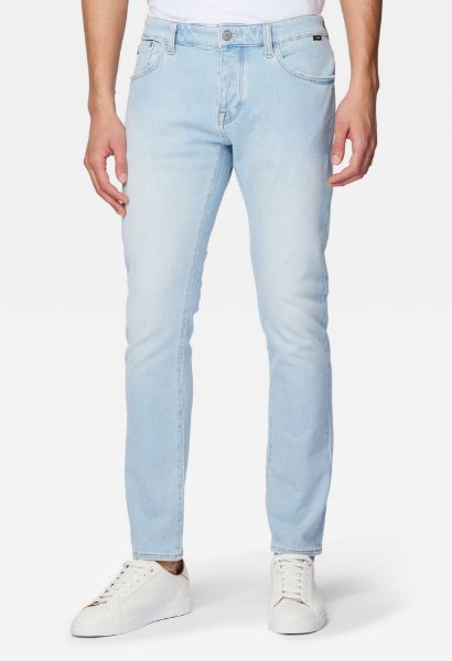 Zeige Details für Tall Mavi Jeans Yves L36 & L38 Inch, light blue bleached Bild von Tall Mavi Jeans Yves L36 & L38 Inch, light blue bleached