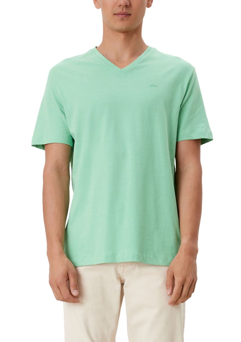 Picture of Tall Men T-shirt V-neck