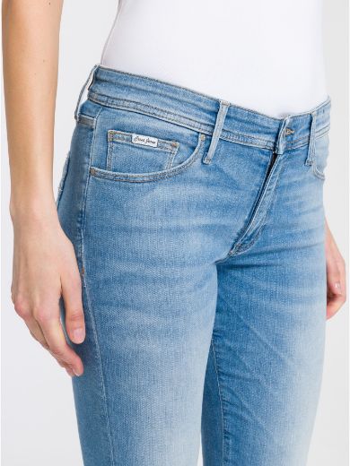 Image de Tall Jeans Femme Anya Slim Fit Longueur 34 & 36 pouce, bleu clair délavé