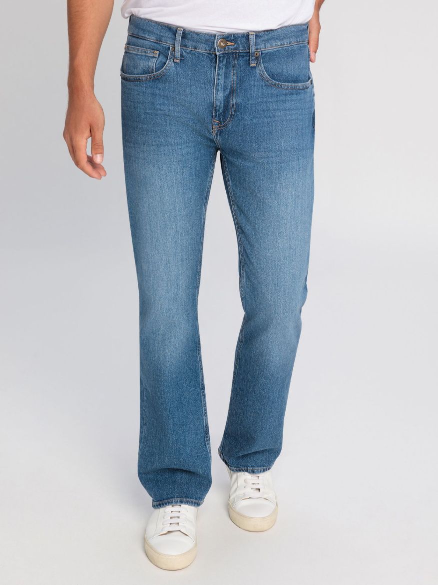 I LOVE TALL fashion for tall people. Cross Jeans Colin Jeans Bootcut pour homme en bleu clair longueur 36 inch