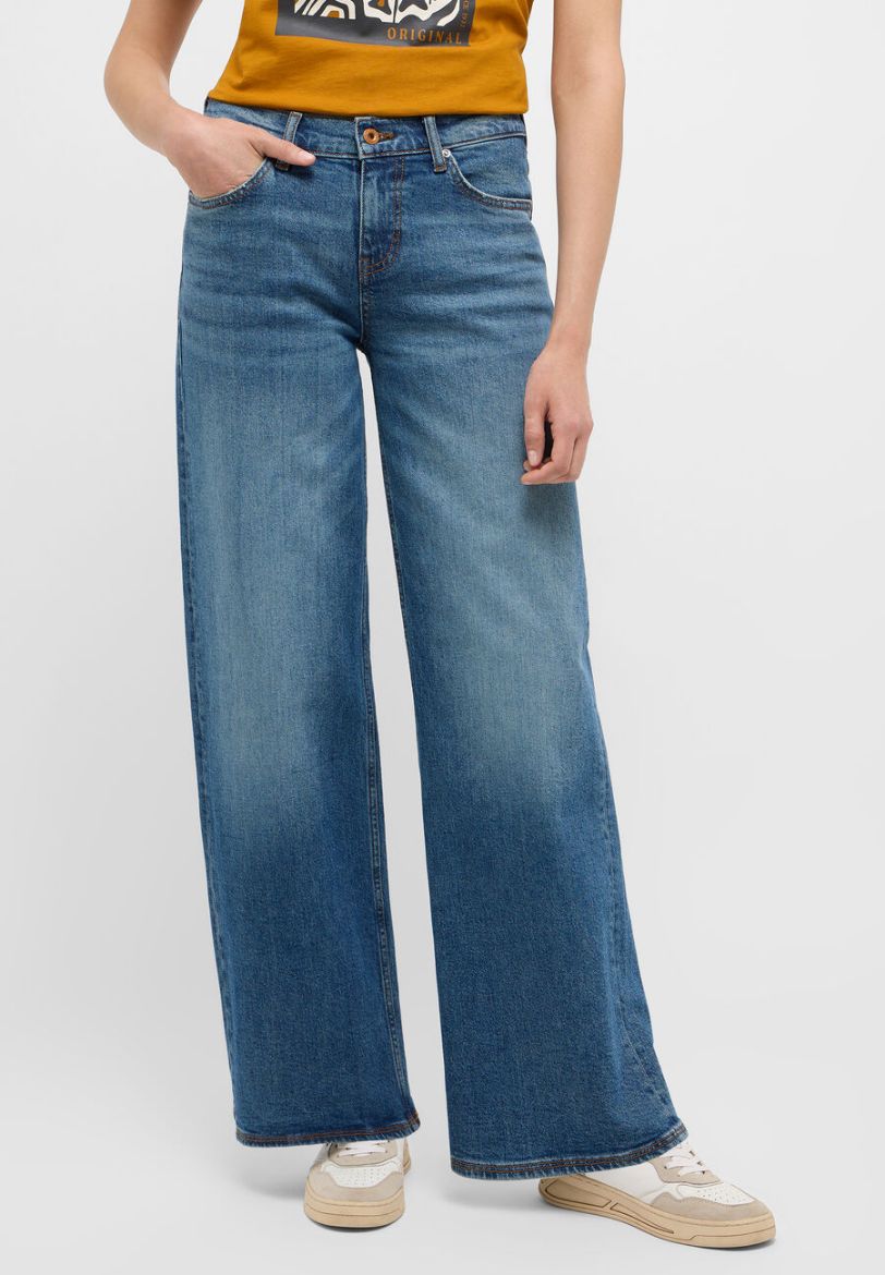 I LOVE TALL fashion for tall people. Jeans femme jambe large longueur 36 pouces pour les grandes femmes