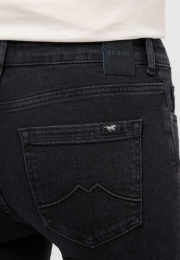 Image de Tall Femmes Jeans Shelby Skinny L34 & L36 Pouce, noir