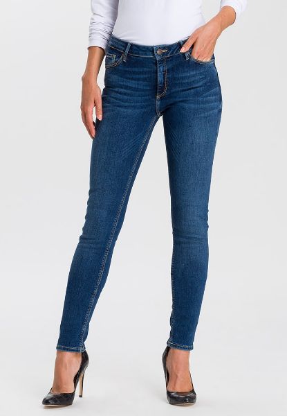 Show details for Cross jeans Alan skinny fit L34/L36 inches, dark blue used Picture of Cross jeans Alan skinny fit L34/L36 inches, dark blue used