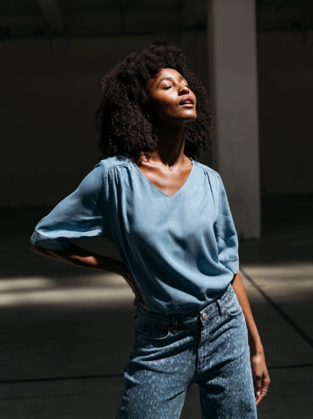 Show details for Tall Ladies Half-Sleeved Blouse V-Neck Tencel, blue Picture of Tall Ladies Half-Sleeved Blouse V-Neck Tencel, blue