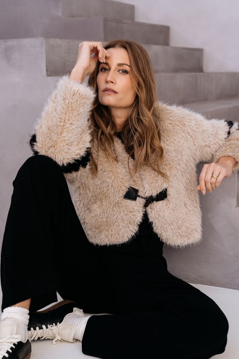 Picture of Tall Women's Pella Short Jacket Faux Fur Extra Long
