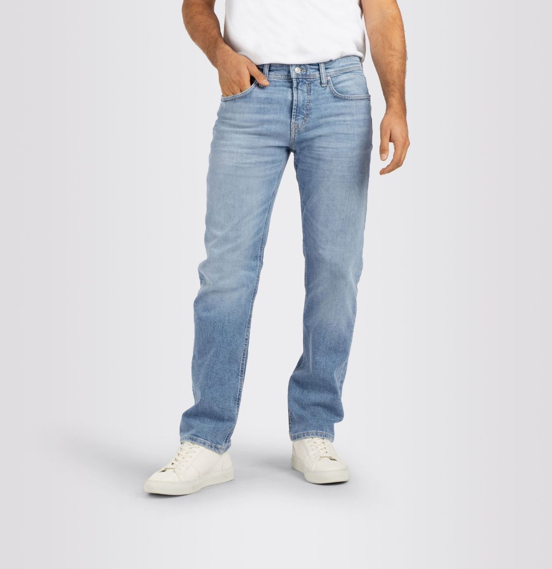 Bild von Tall Herren Jeans Ben Straight Leg Loose Fit L38 Inch, light blue