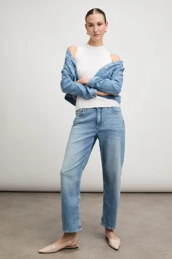 Bild von Tall Damen Jeans Kaia Curved Fit L36 Inch, botanical blue